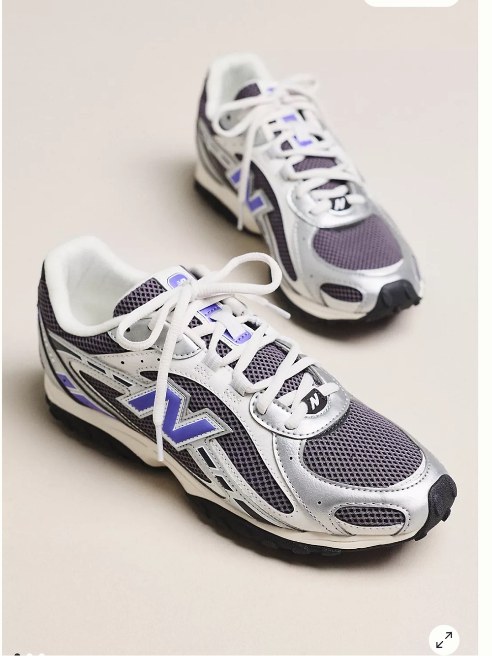 NEW BALANCE 204L SNEAKERS